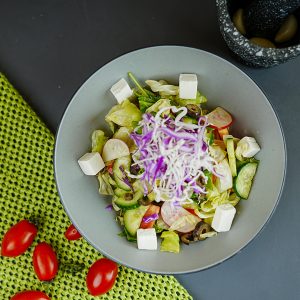 سلطة يونانية